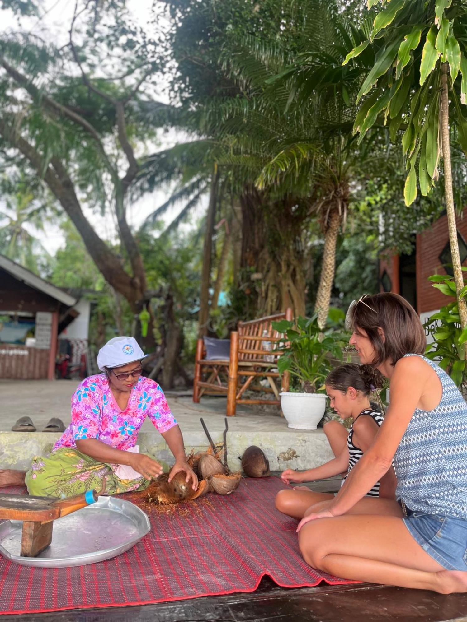 Koh Mook Garden Beach Resort Buitenkant foto