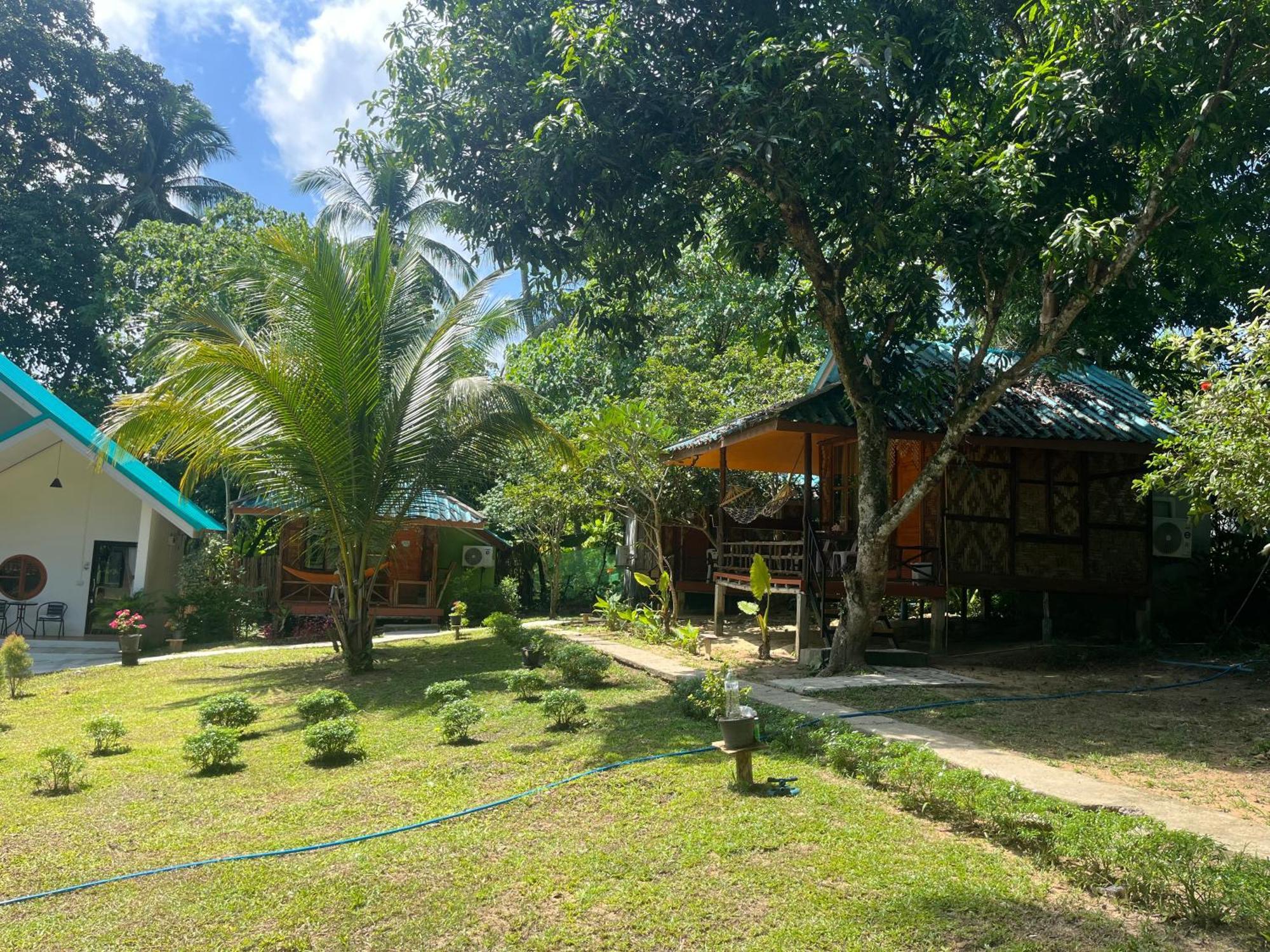 Koh Mook Garden Beach Resort Buitenkant foto